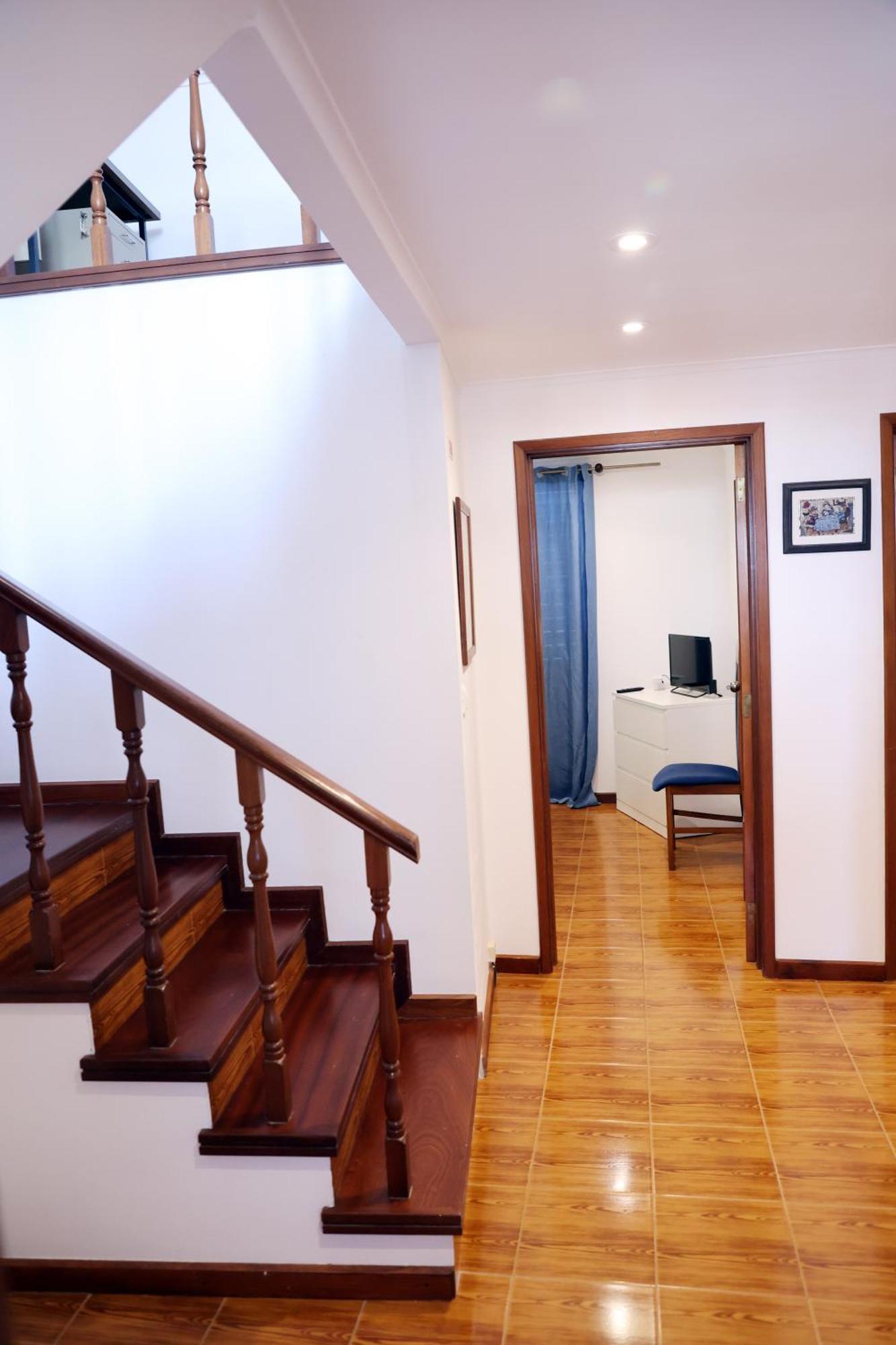 Al - Apartamento Bairros Novos 24 Понта-Делгада Екстер'єр фото