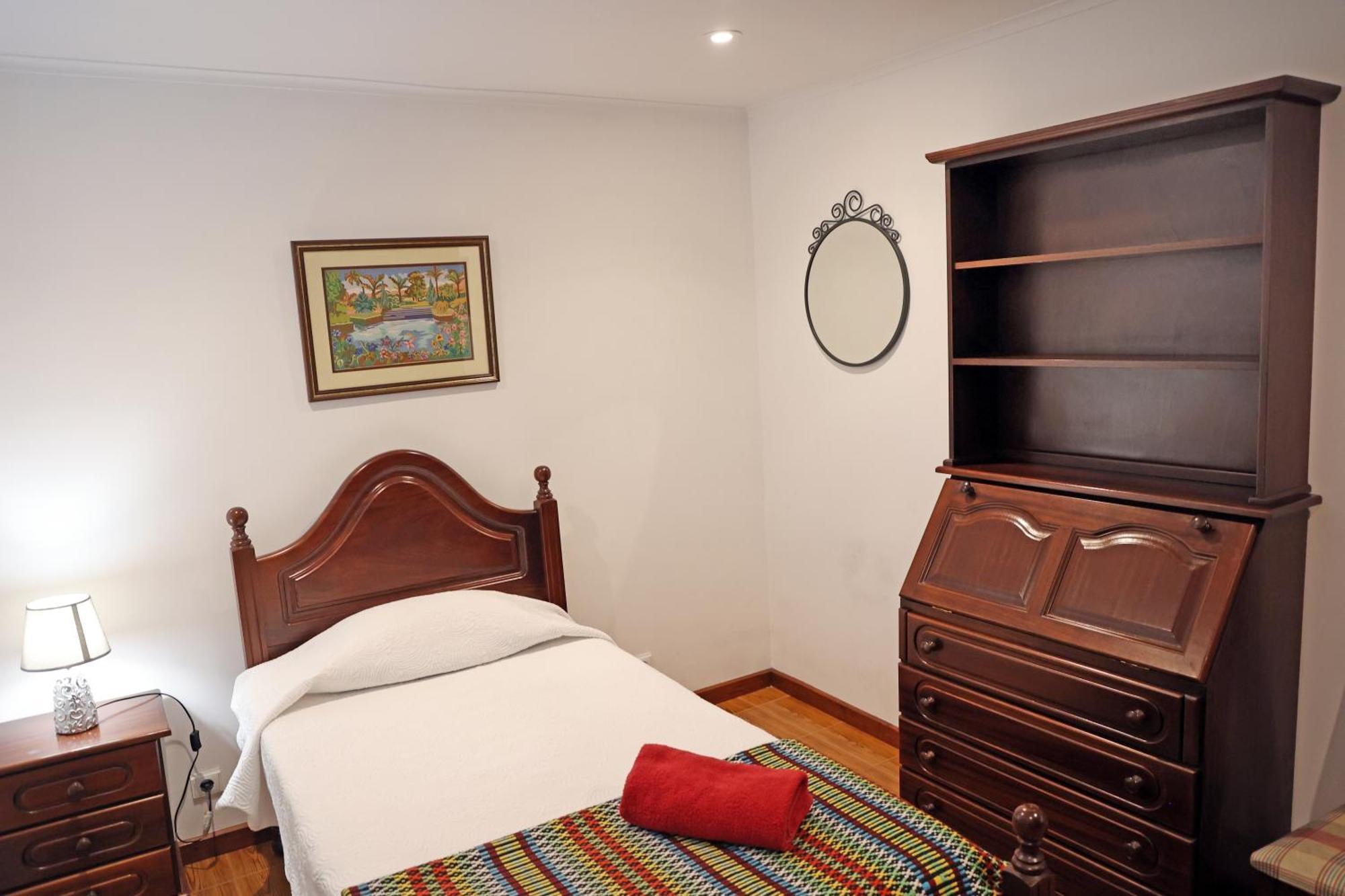 Al - Apartamento Bairros Novos 24 Понта-Делгада Екстер'єр фото