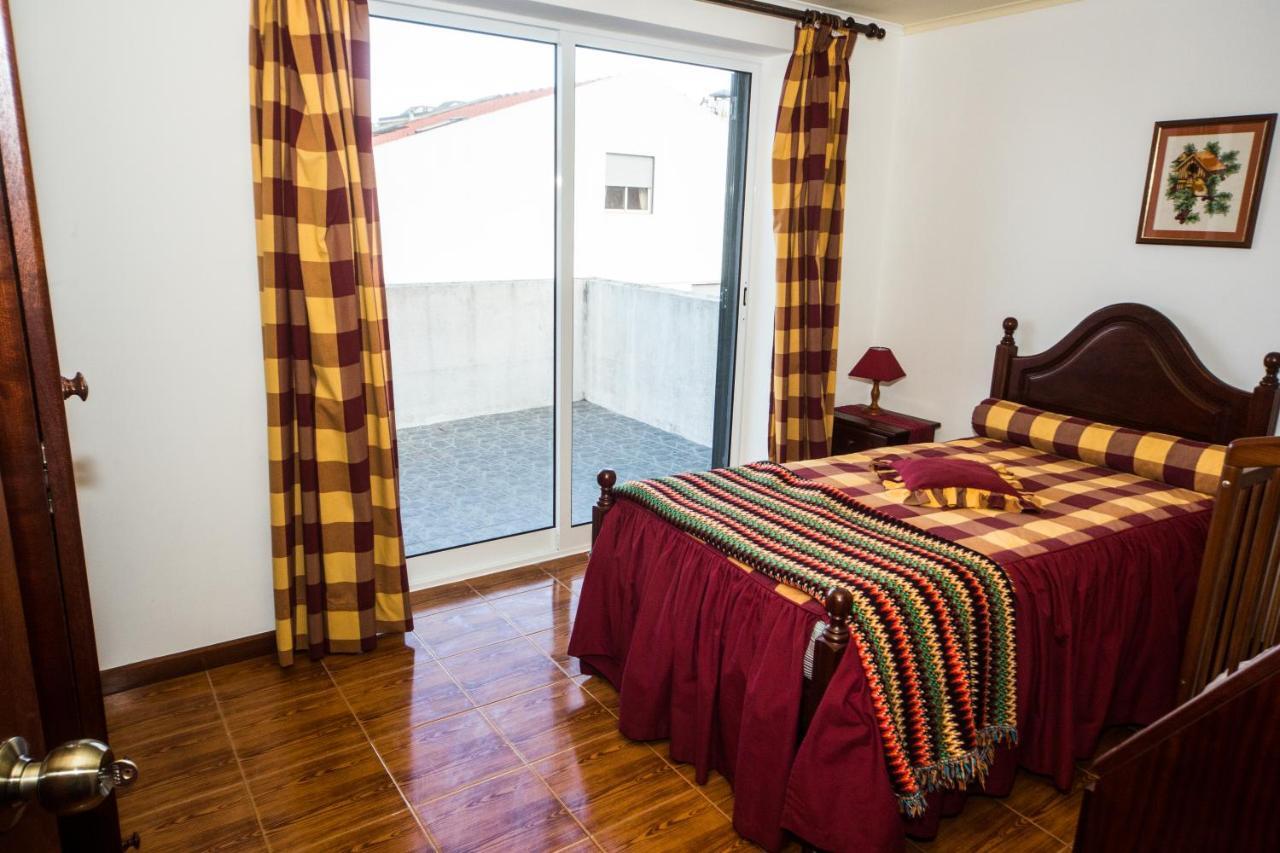 Al - Apartamento Bairros Novos 24 Понта-Делгада Екстер'єр фото